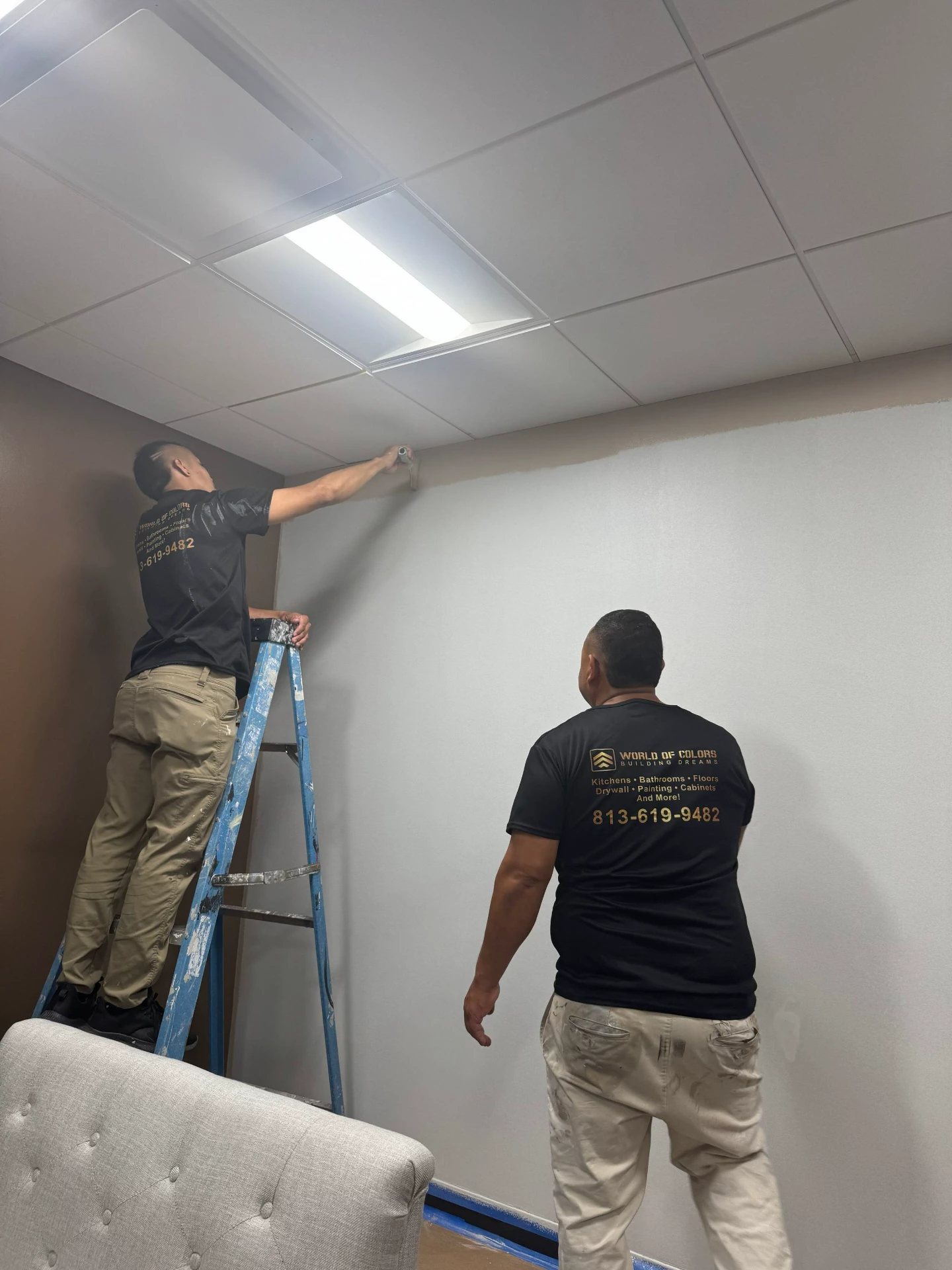 Interior repaint of a Tampa living room